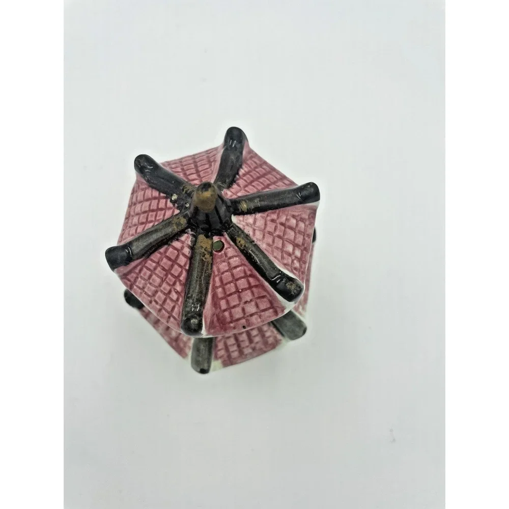Vtg Aquarium Fishbowl Ceramic Swim Through 3D Japanese‎ Pagoda Tower 5x3.5